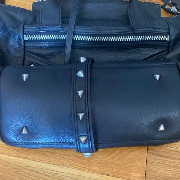 Botkier Women’s Black Shoulder Bag With Zipper Detailing OS - Picture 5 of 13